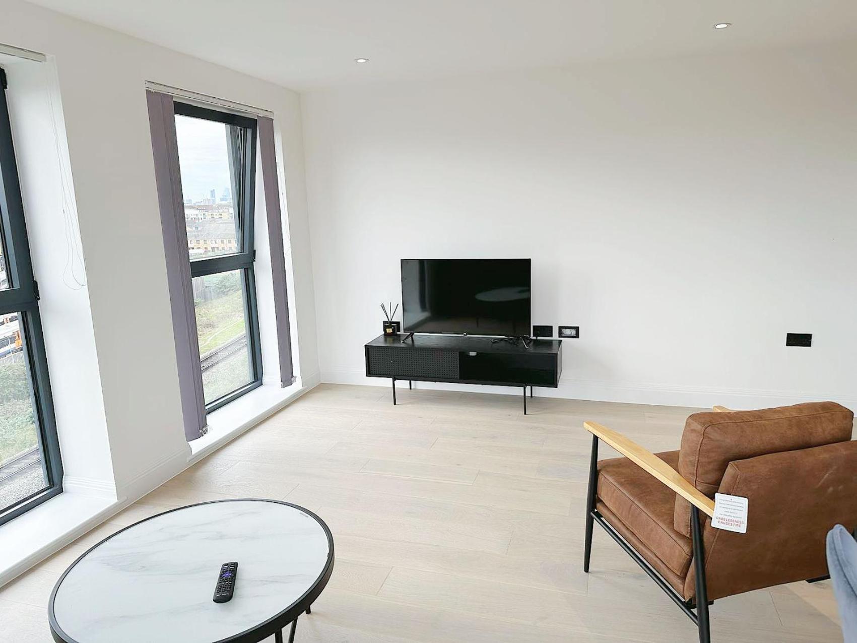 Luxury Modern Flat Near Center Apartment London Bagian luar foto